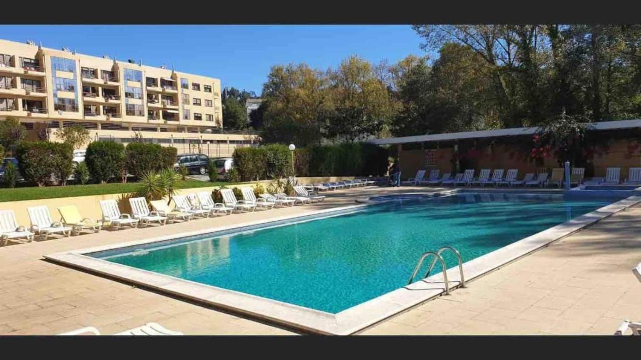 Apartamento Francelos Condominio فيلا نوفا دي غايا المظهر الخارجي الصورة